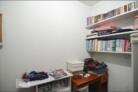 Apartamento à venda com 110m², 4 quartos e 2 vagasQuarto Serviço