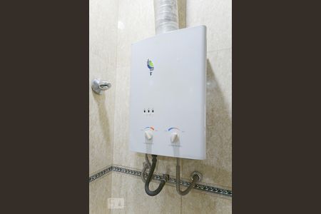 Casa à venda com 170m², 3 quartos e sem vagaBanheiro 1 aquecedor