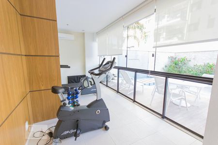 Apartamento à venda com 86m², 3 quartos e 2 vagasAcademia