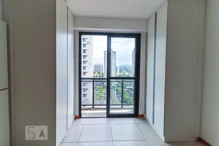 Apartamento à venda com 86m², 3 quartos e 2 vagasQuarto 03 (Suíte)