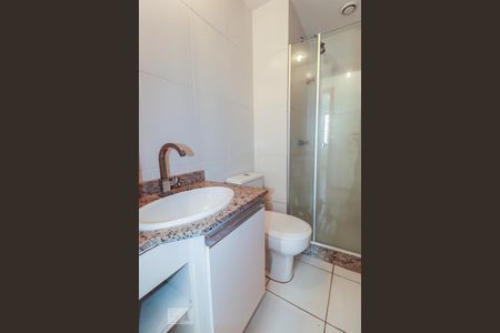 Banheiro Social de apartamento à venda com 3 quartos, 86m² em Jacarepaguá, Rio de Janeiro