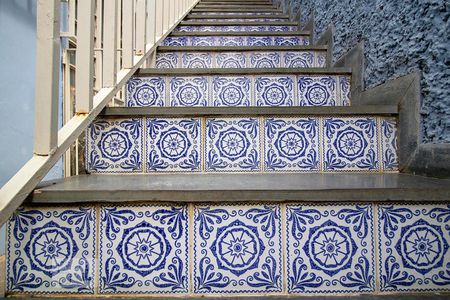 Casa à venda com 204m², 4 quartos e 2 vagasEscada