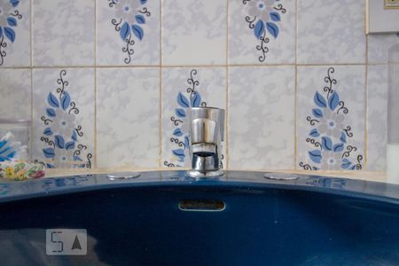 Casa à venda com 204m², 4 quartos e 2 vagasBanheiro