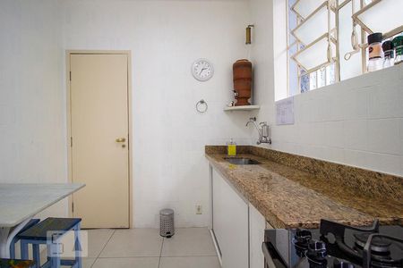 Casa à venda com 204m², 4 quartos e 2 vagasCozinha