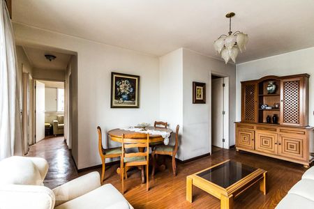 Apartamento à venda com 80m², 3 quartos e 1 vagaSala