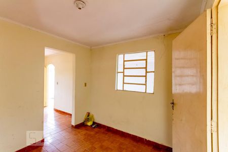 Quarto 1 de casa para alugar com 2 quartos, 60m² em Jardim América, Goiânia