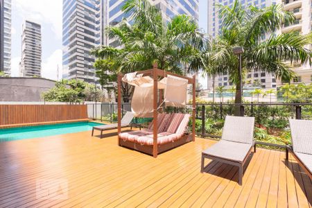Apartamento para alugar com 90m², 1 quarto e 2 vagas Apartamento para alugar com 90m², 1 quarto e 2 vagasPiscina