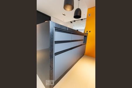 Cozinha de apartamento para alugar com 1 quarto, 90m² em Cidade Monções, São Paulo