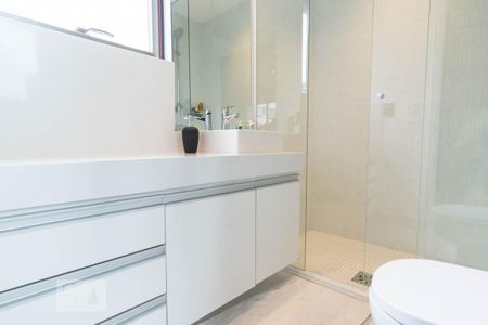 Apartamento para alugar com 90m², 1 quarto e 2 vagas Apartamento para alugar com 90m², 1 quarto e 2 vagasBanheiro