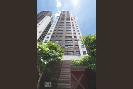 Fachada de apartamento para alugar com 1 quarto, 90m² em Cidade Monções, São Paulo