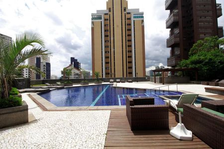Apartamento para alugar com 84m², 1 quarto e 2 vagasPiscina