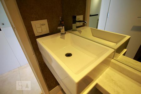 Apartamento para alugar com 84m², 1 quarto e 2 vagasPia