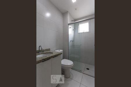 Banheiro de apartamento à venda com 2 quartos, 74m² em Jardim Ampliação, São Paulo
