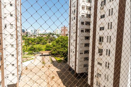 Vista de apartamento à venda com 2 quartos, 60m² em Boa Vista, Porto Alegre