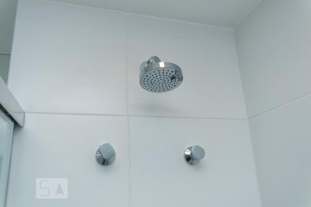 Apartamento para alugar com 70m², 2 quartos e 1 vaga Apartamento para alugar com 70m², 2 quartos e 1 vagaDetalhe do banheiro da suíte