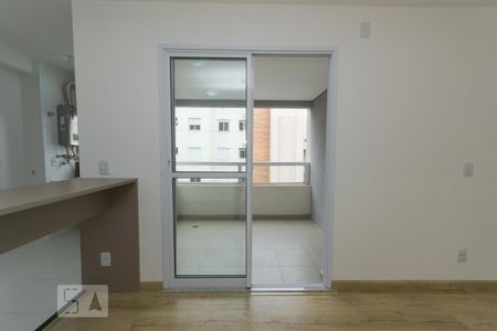 Sala de apartamento para alugar com 2 quartos, 70m² em Jardim Prudência, São Paulo