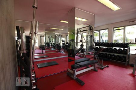 Apartamento para alugar com 70m², 1 quarto e 1 vagaAcademia