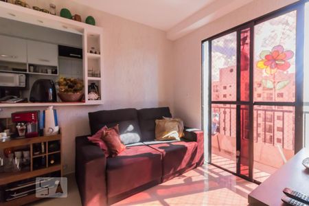 Sala de apartamento para alugar com 2 quartos, 50m² em Vila Rio de Janeiro, Guarulhos