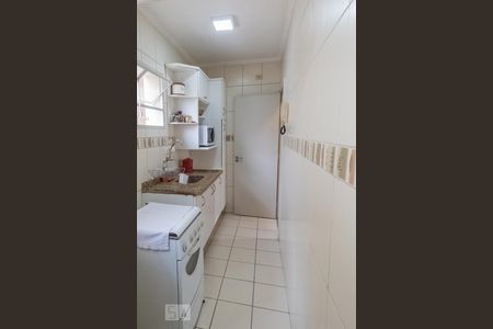 Apartamento à venda com 44m², 2 quartos e 2 vagas Apartamento à venda com 44m², 2 quartos e 2 vagasCozinha