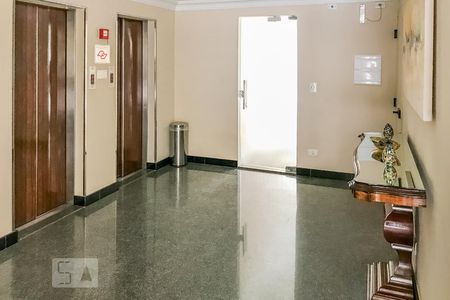 Apartamento à venda com 44m², 2 quartos e 2 vagas Apartamento à venda com 44m², 2 quartos e 2 vagasÁrea comum