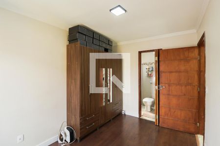 Casa à venda com 144m², 3 quartos e 4 vagasSuÍte