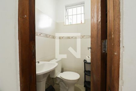 Casa à venda com 144m², 3 quartos e 4 vagasBanheiro da Garagem