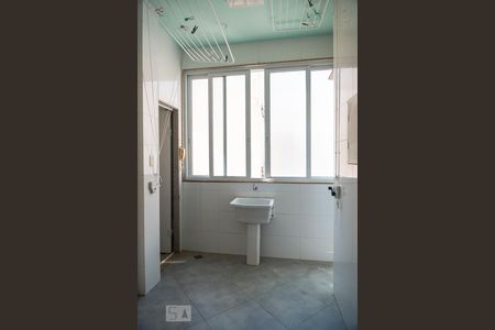 Apartamento à venda com 160m², 3 quartos e 1 vagaÁrea de Serviço