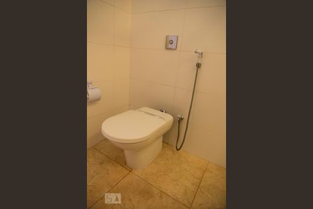 Apartamento à venda com 160m², 3 quartos e 1 vagaBanheiro Social