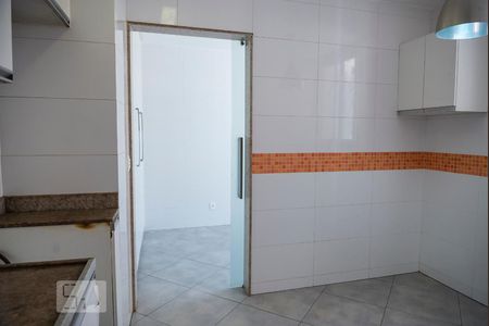 Apartamento à venda com 160m², 3 quartos e 1 vagaCozinha
