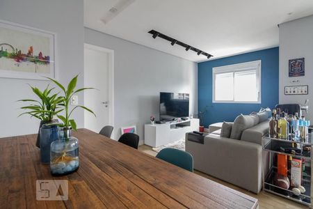 Sala de apartamento para alugar com 1 quarto, 62m² em Alphaville Empresarial, Barueri