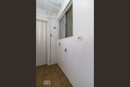 Apartamento para alugar com 75m², 3 quartos e 1 vagaÁrea de serviço