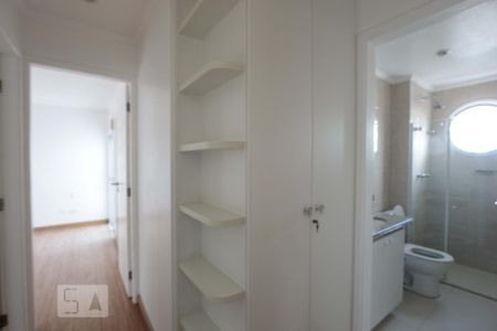 Apartamento para alugar com 148m², 3 quartos e 3 vagas Apartamento para alugar com 148m², 3 quartos e 3 vagascorredor