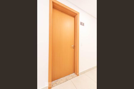 Studio para alugar com 55m², 1 quarto e 1 vaga Studio para alugar com 55m², 1 quarto e 1 vagaEntrada