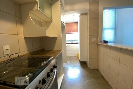 Apartamento à venda com 64m², 1 quarto e 2 vagasCozinha