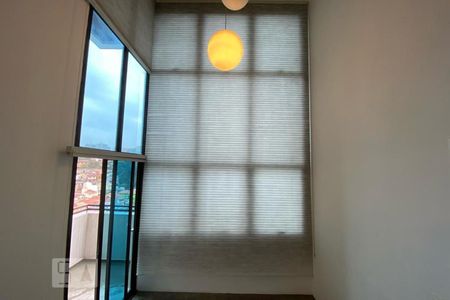 Apartamento à venda com 64m², 1 quarto e 2 vagasSala