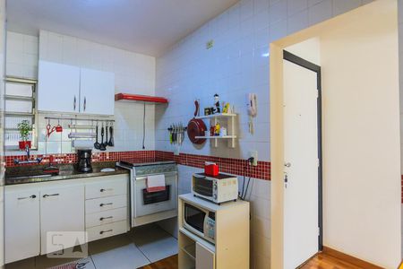 Apartamento para alugar com 125m², 2 quartos e 1 vaga Apartamento para alugar com 125m², 2 quartos e 1 vagaCozinha