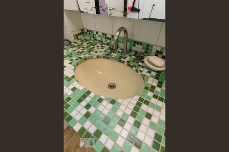 Apartamento para alugar com 125m², 2 quartos e 1 vaga Apartamento para alugar com 125m², 2 quartos e 1 vagaBanheiro Detalhe