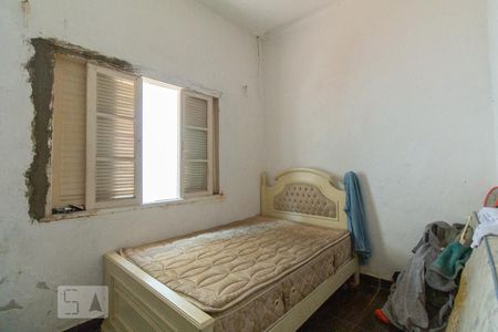 Casa à venda com 270m², 3 quartos e 2 vagas Casa à venda com 270m², 3 quartos e 2 vagasQuarto 1