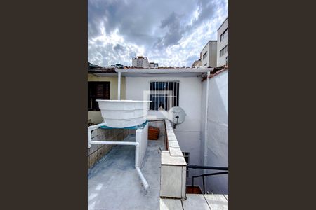 Casa à venda com 65m², 2 quartos e sem vagaÁrea externa