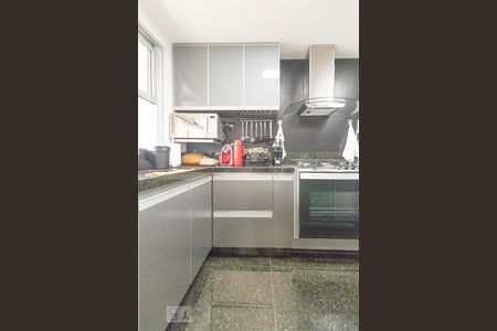 Apartamento para alugar com 97m², 3 quartos e 2 vagas Apartamento para alugar com 97m², 3 quartos e 2 vagasCozinha