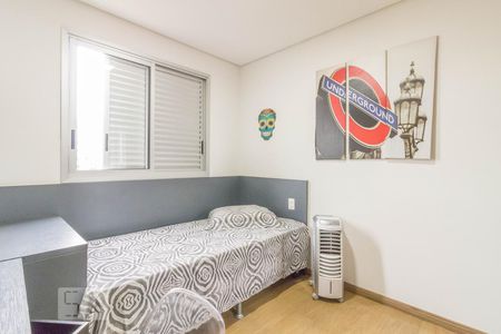 Apartamento para alugar com 97m², 3 quartos e 2 vagas Apartamento para alugar com 97m², 3 quartos e 2 vagasQuarto 3