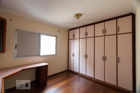 Apartamento para alugar com 168m², 4 quartos e 2 vagasQuarto 3