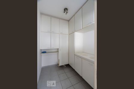 Apartamento para alugar com 168m², 4 quartos e 2 vagasQuarto de serviço