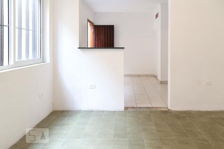 Sala de casa para alugar com 2 quartos, 70m² em Parque Vitória, São Paulo
