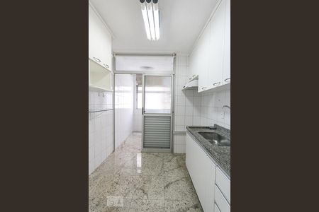 Apartamento à venda com 72m², 2 quartos e 1 vagaCozinha 