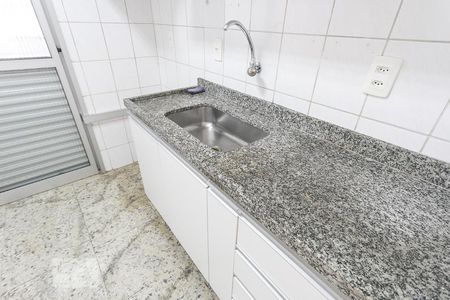Apartamento à venda com 72m², 2 quartos e 1 vagaCozinha 