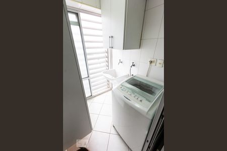 Apartamento para alugar com 65m², 2 quartos e 2 vagasÁrea de Serviço