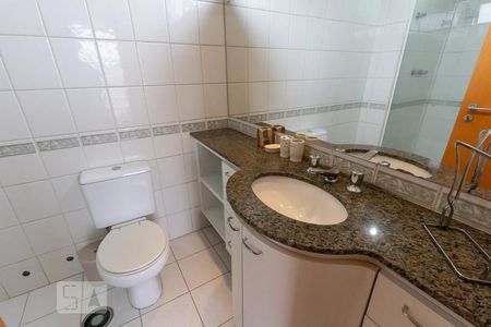 Apartamento para alugar com 65m², 2 quartos e 2 vagasQuarto 2 Suíte