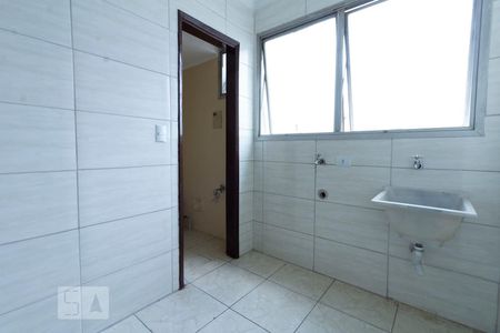Apartamento à venda com 60m², 2 quartos e 1 vagaÁrea de Serviço