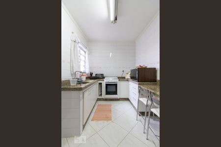 Apartamento à venda com 120m², 2 quartos e 1 vaga Apartamento à venda com 120m², 2 quartos e 1 vagaCozinha